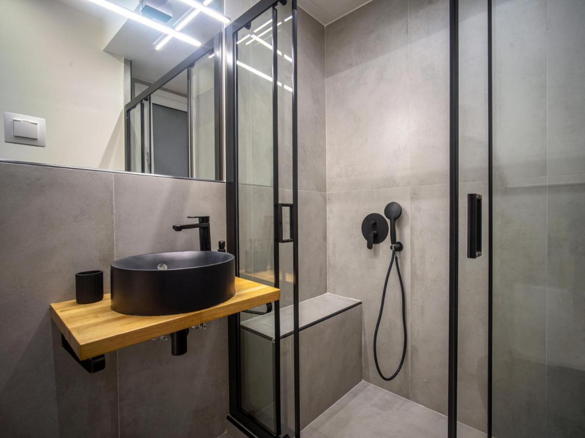 "Stay In Art" Kolonaki Luxury Apartment เอเธนส์ ภายนอก รูปภาพ